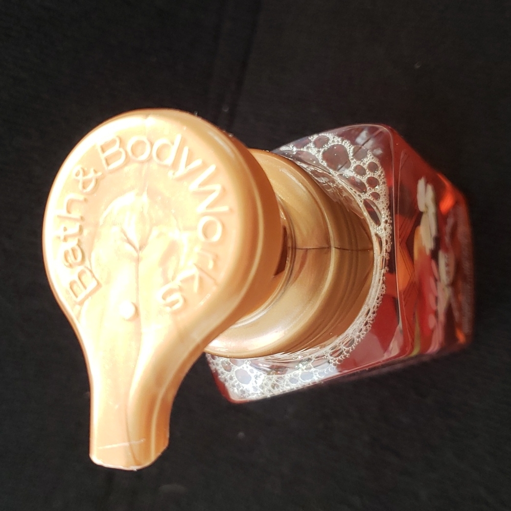 *🥳3/20🥳 Bath & Body Works PUMPKIN APPLE Foaming Hand Soap - Picture 6 of 6